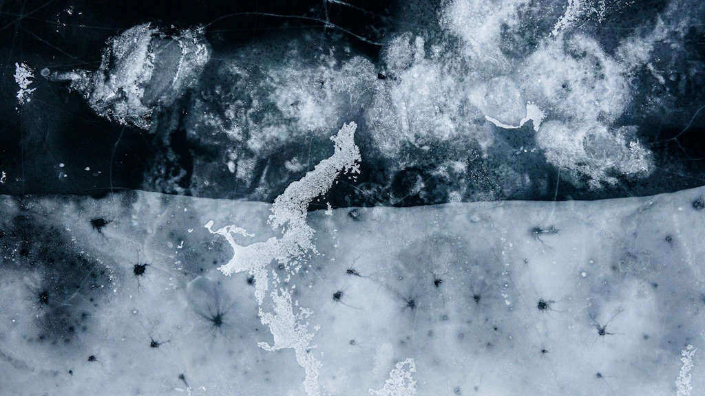 Photo presented at exhibition "Compte-goutte" by Mériol Lehmann